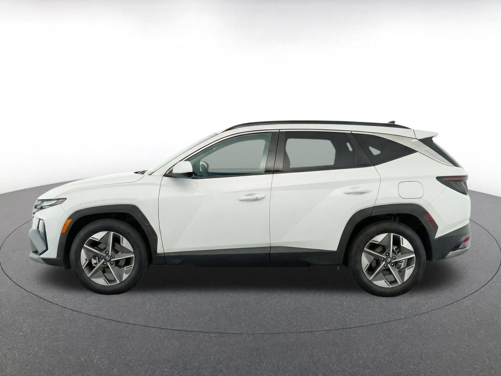 Thumbnail: 2025 Hyundai Tucson - 4