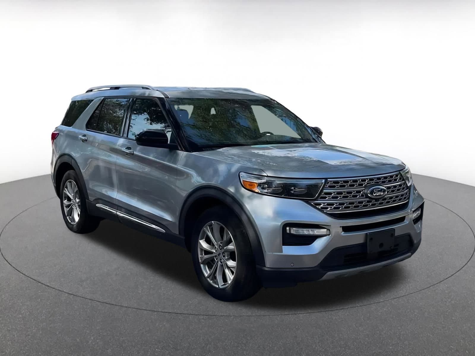 Thumbnail: 2023 Ford Explorer - 3