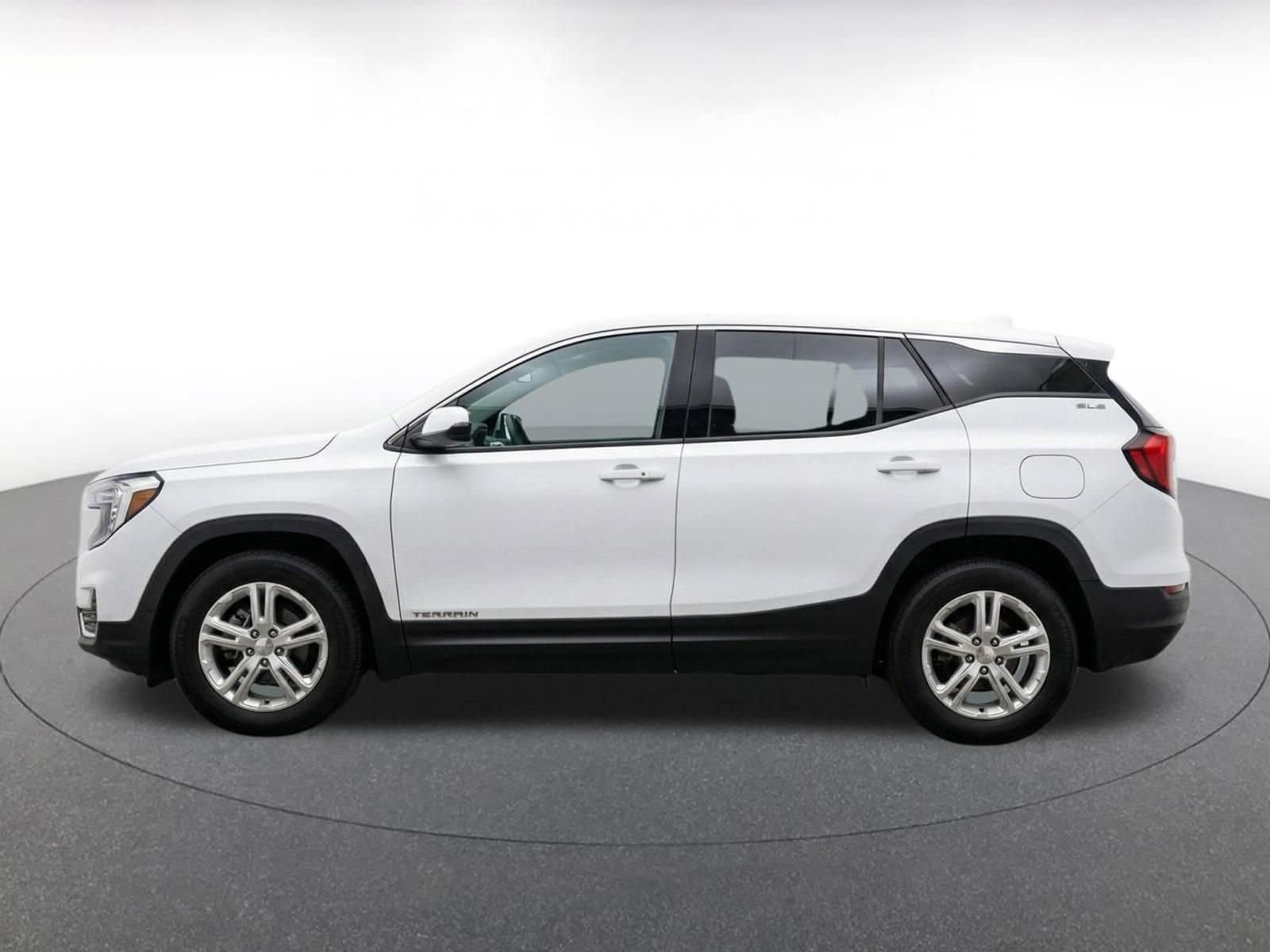 Thumbnail: 2024 GMC Terrain - 4