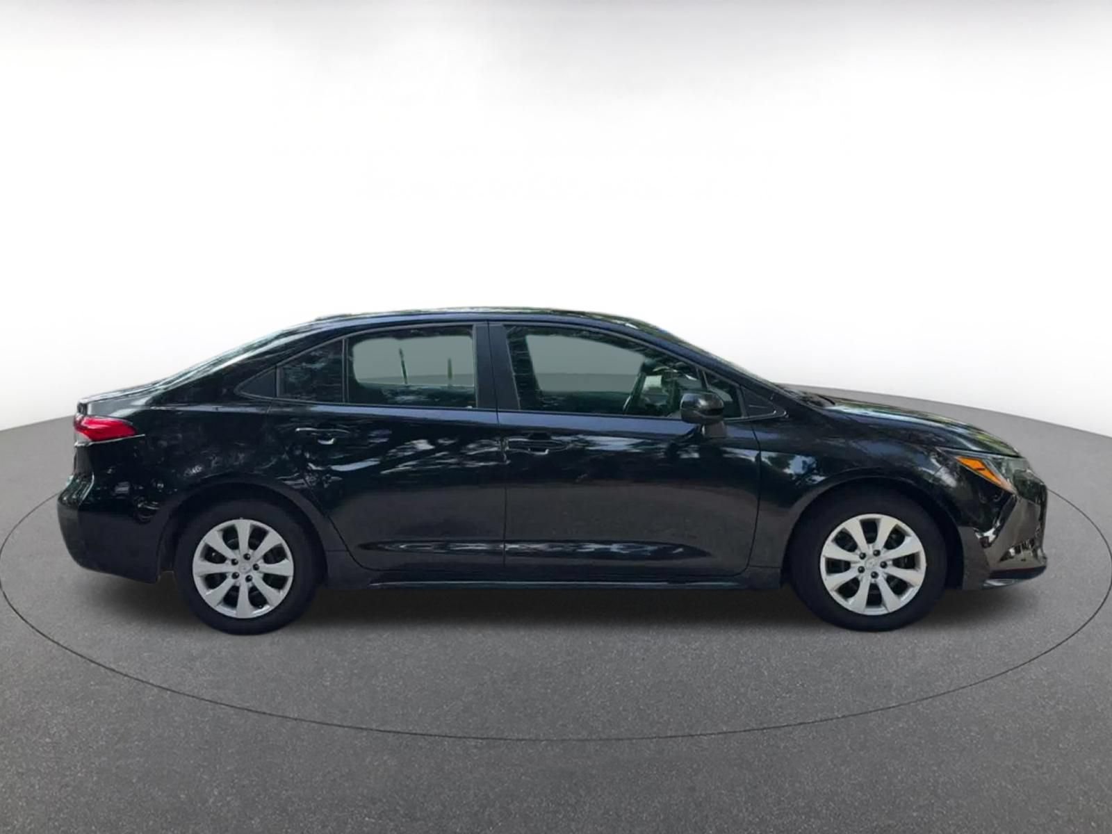 Thumbnail: 2025 Toyota Corolla - 14