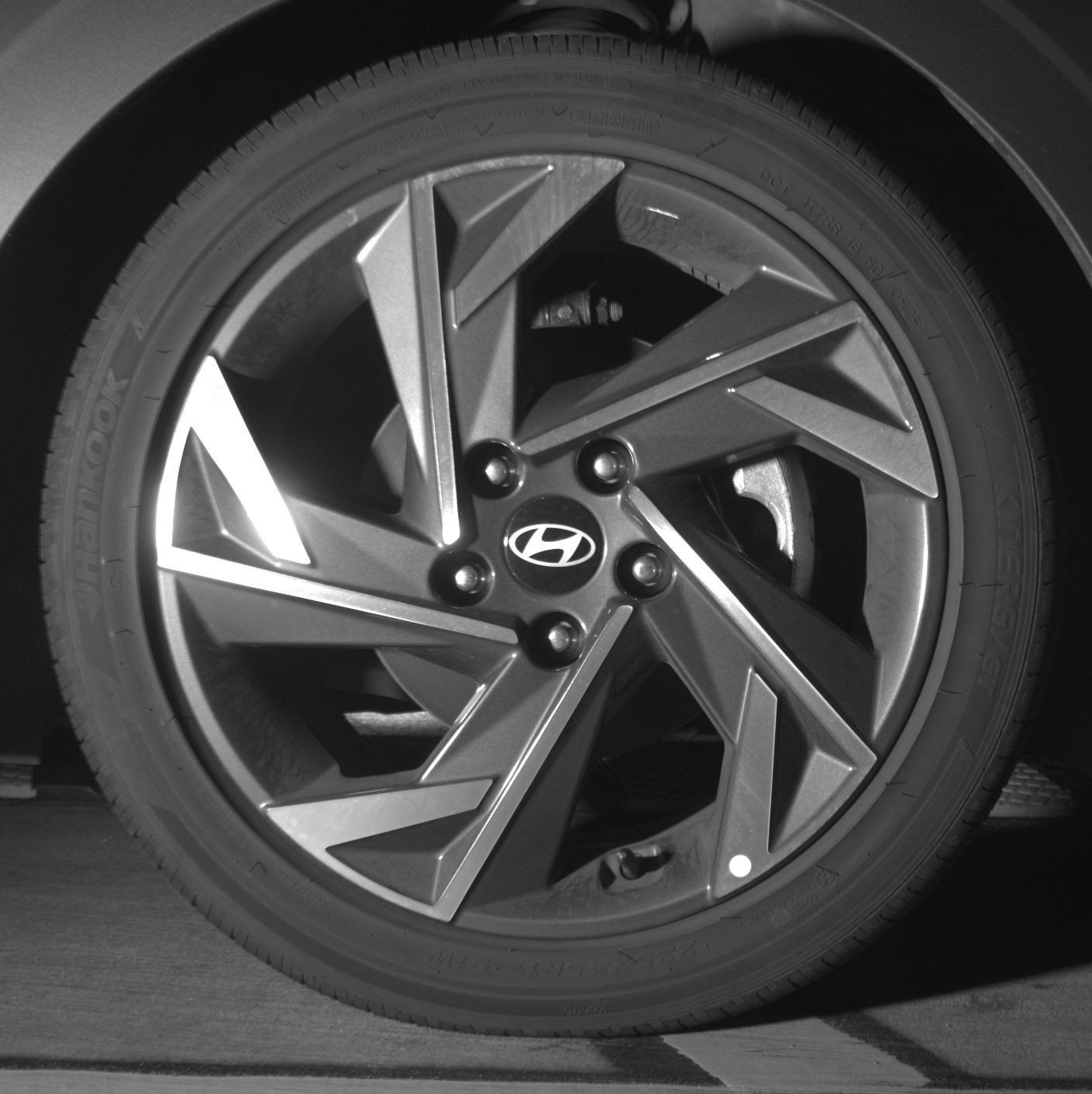 Thumbnail: 2025 Hyundai Elantra - 16