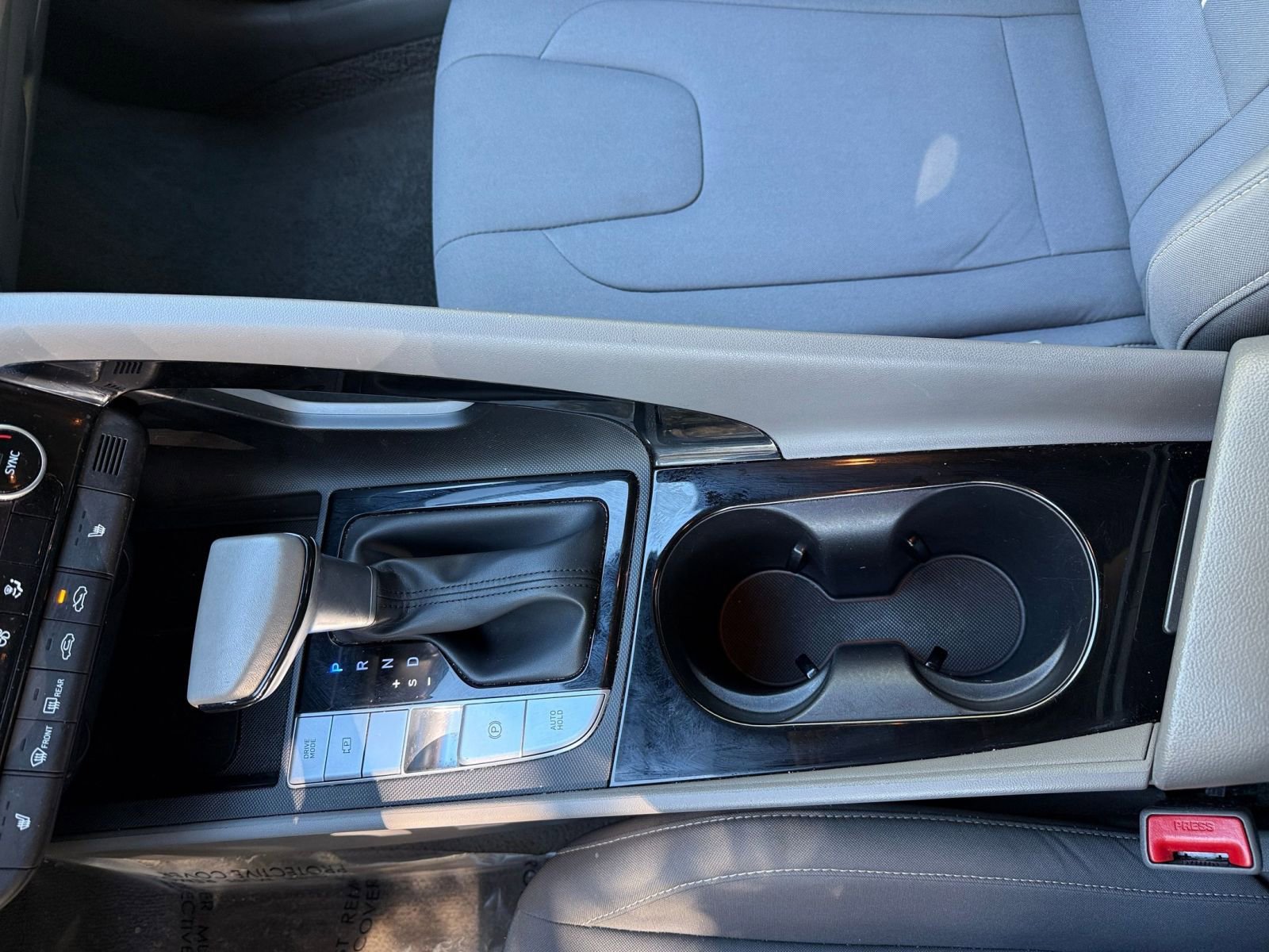 Thumbnail: 2025 Hyundai Elantra - 35