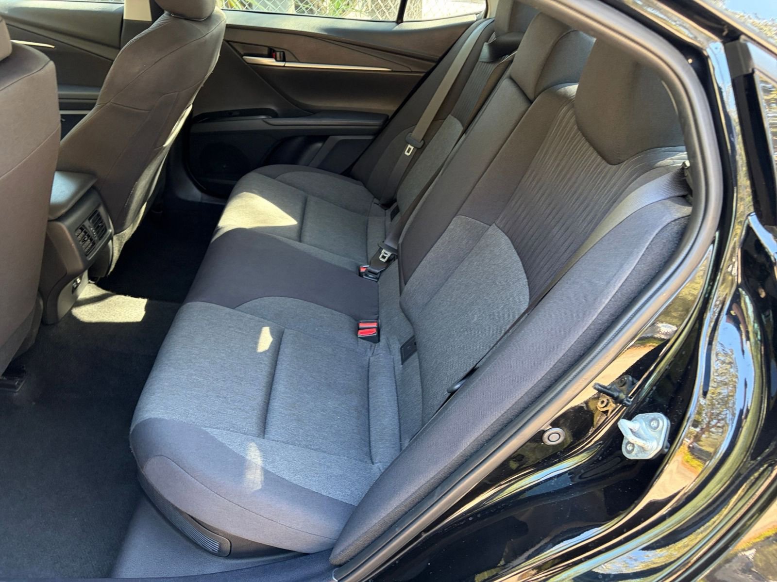 Thumbnail: 2025 Toyota Camry - 31