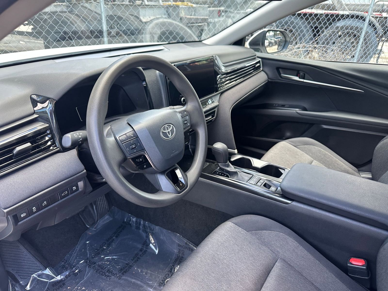 Thumbnail: 2025 Toyota Camry - 28