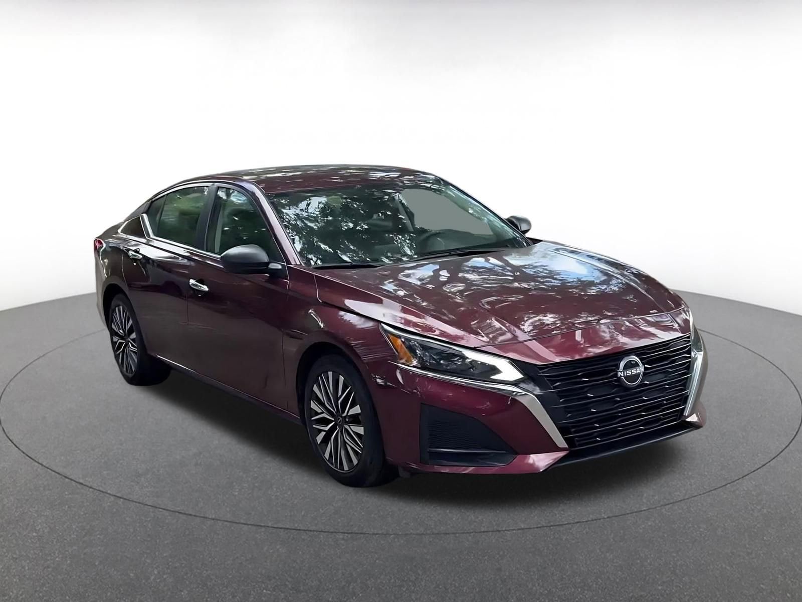 Thumbnail: 2024 Nissan Altima - 3