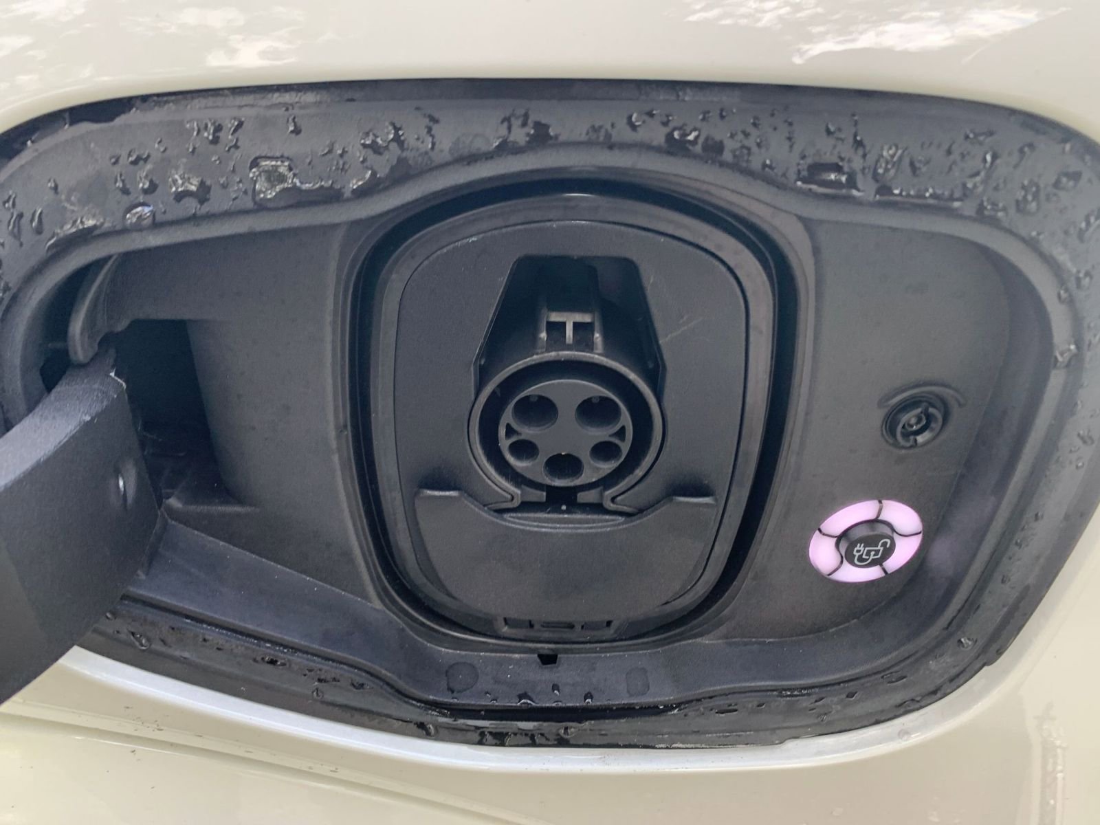 Thumbnail: 2023 Ford Mustang Mach-E - 21