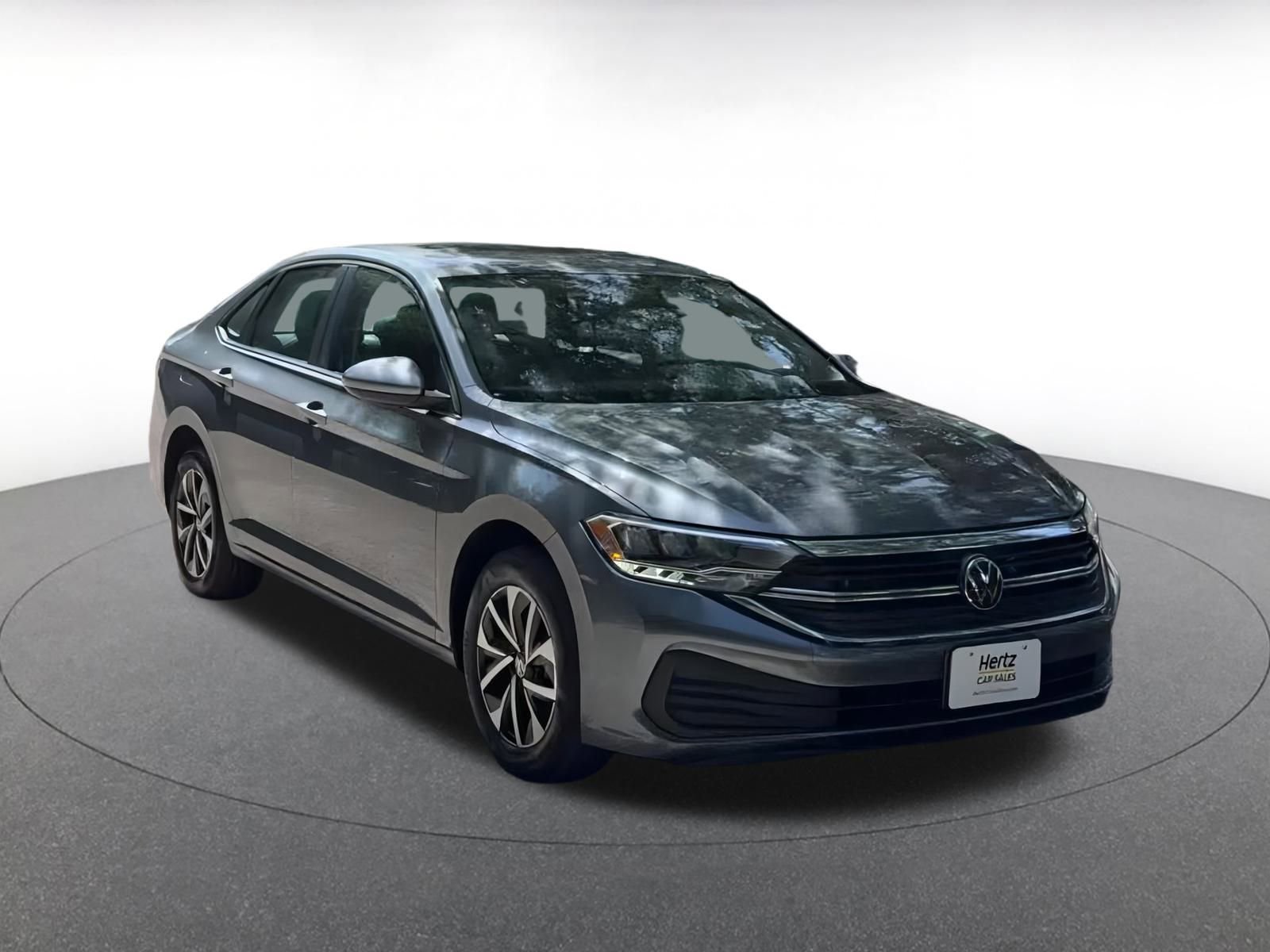 Thumbnail: 2024 Volkswagen Jetta - 3