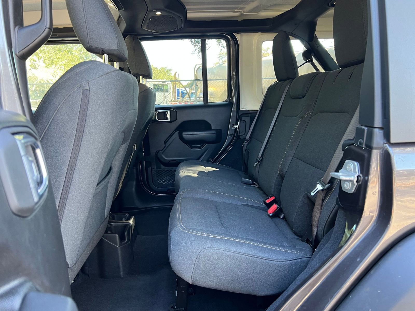 Thumbnail: 2025 Jeep Wrangler - 20