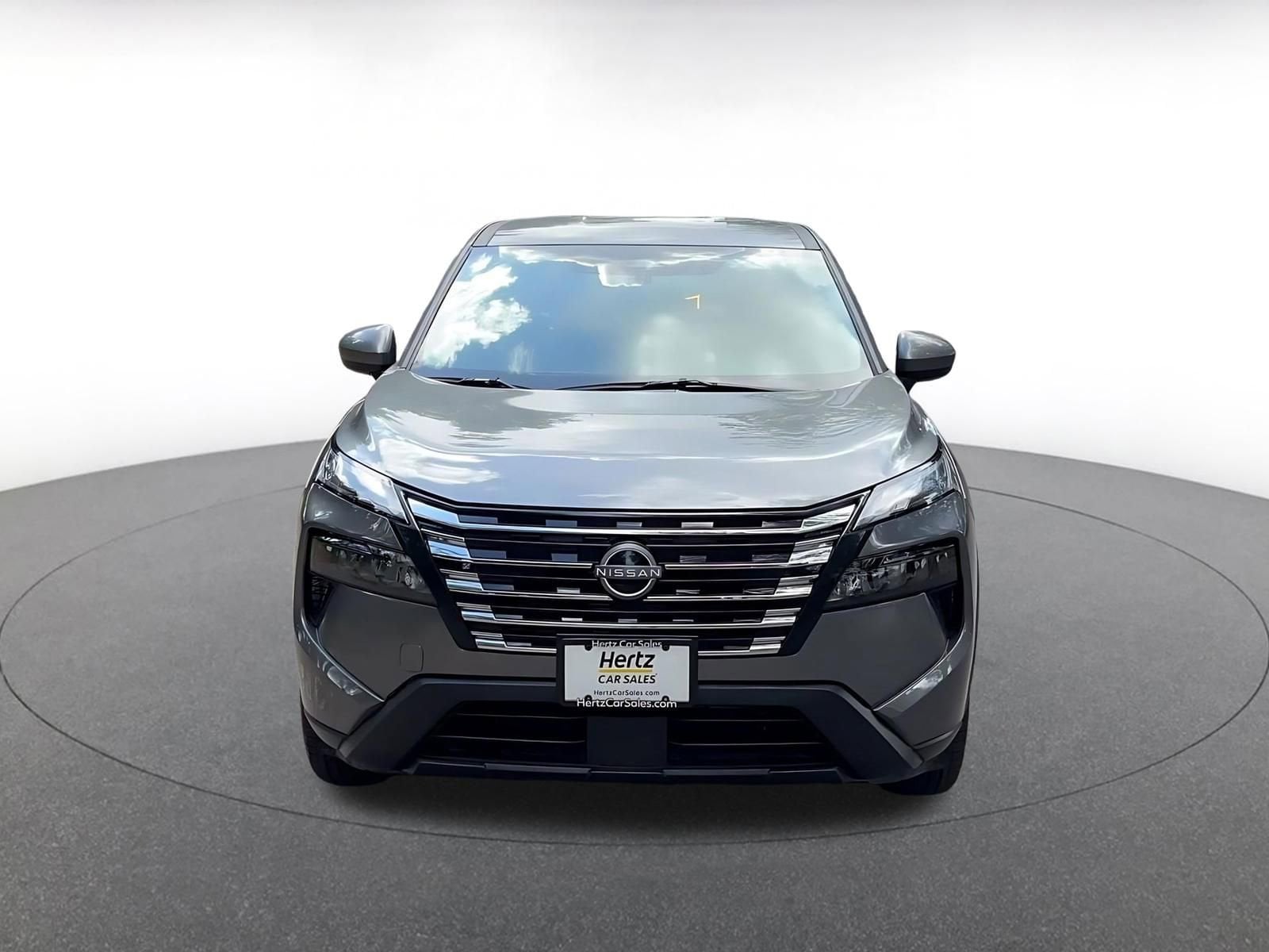 Thumbnail: 2025 Nissan Rogue - 4
