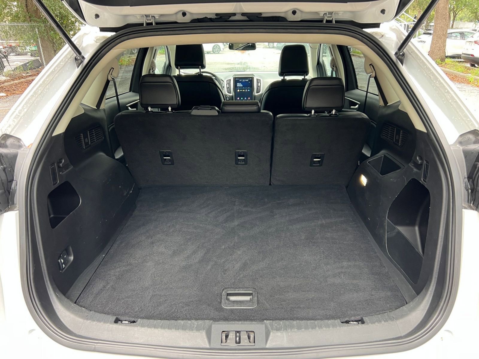 Thumbnail: 2024 Ford Edge - 28