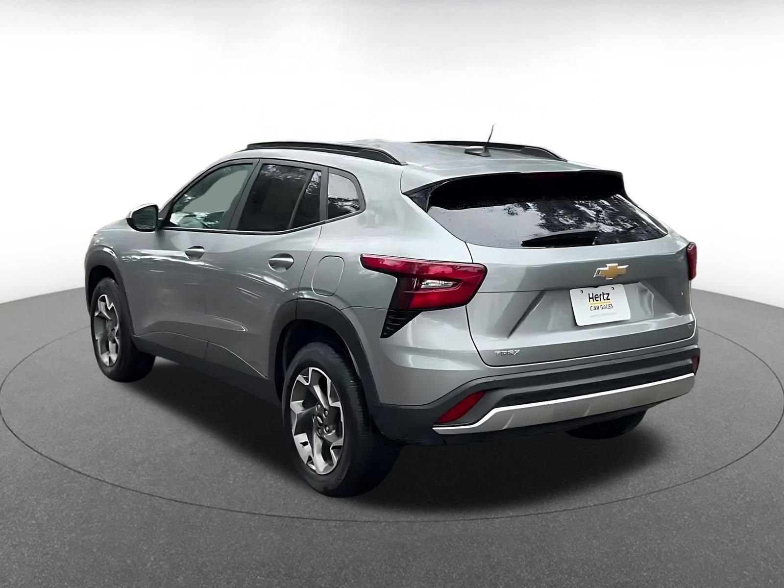 Thumbnail: 2025 Chevrolet Trax - 11