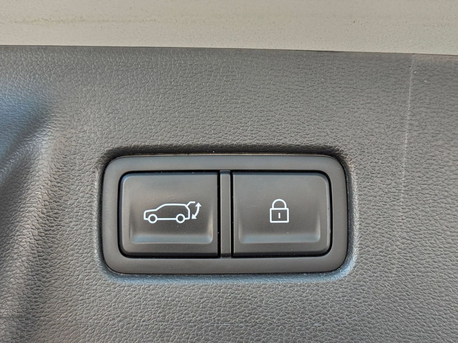 Thumbnail: 2025 Hyundai Santa Fe - 20