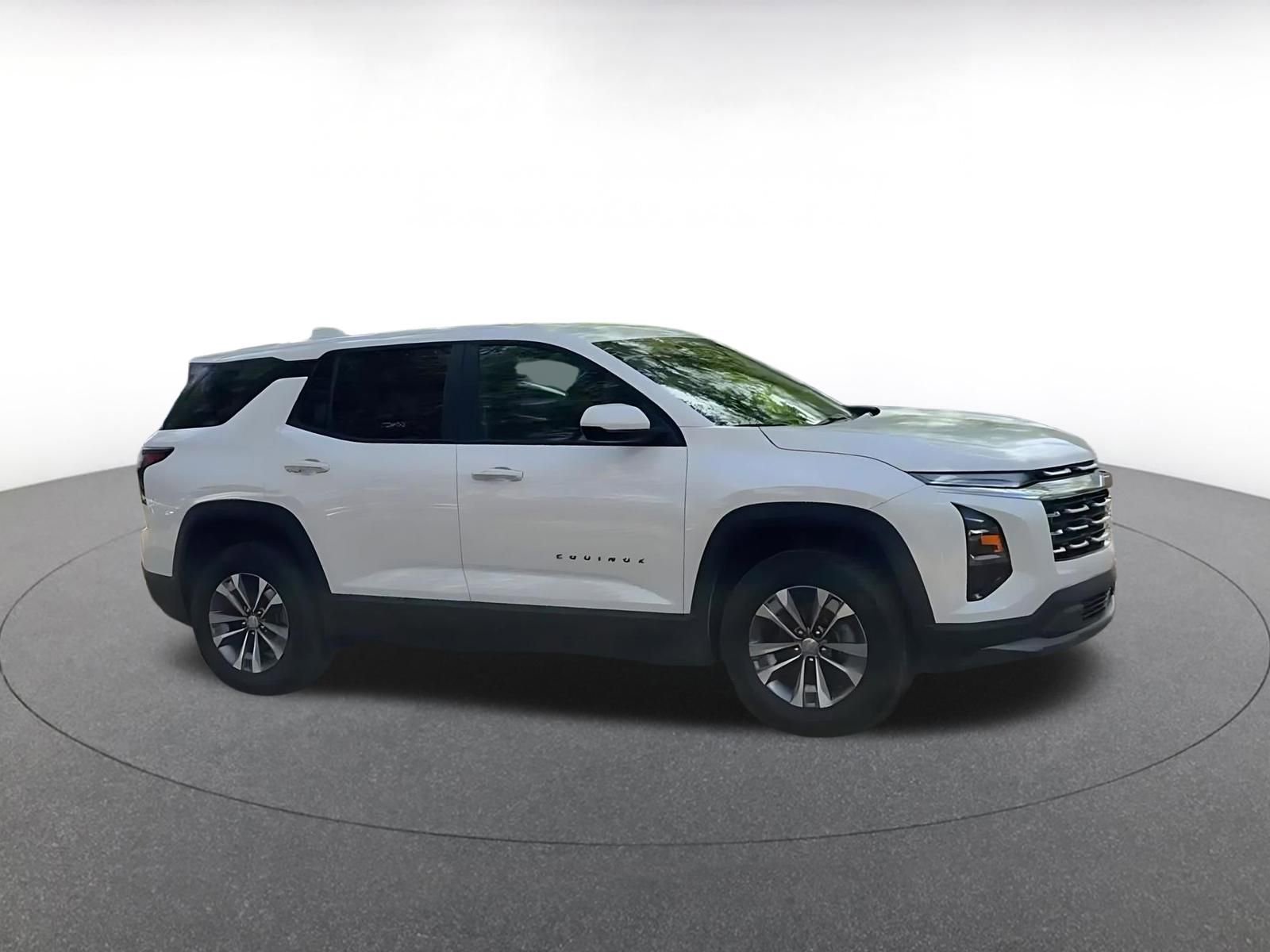 Thumbnail: 2025 Chevrolet Equinox - 2