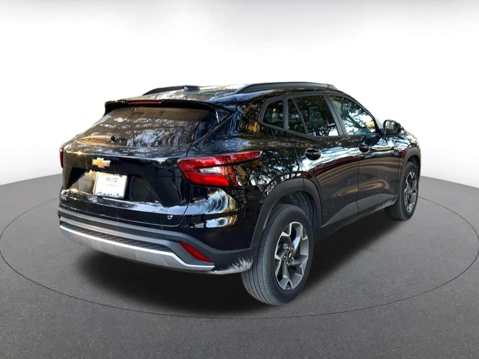 Thumbnail: 2025 Chevrolet Trax - 7