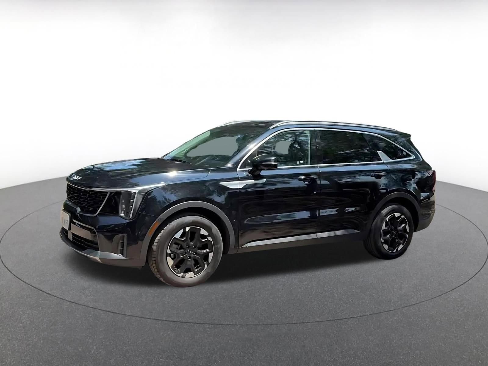 Thumbnail: 2024 Kia Sorento - 8