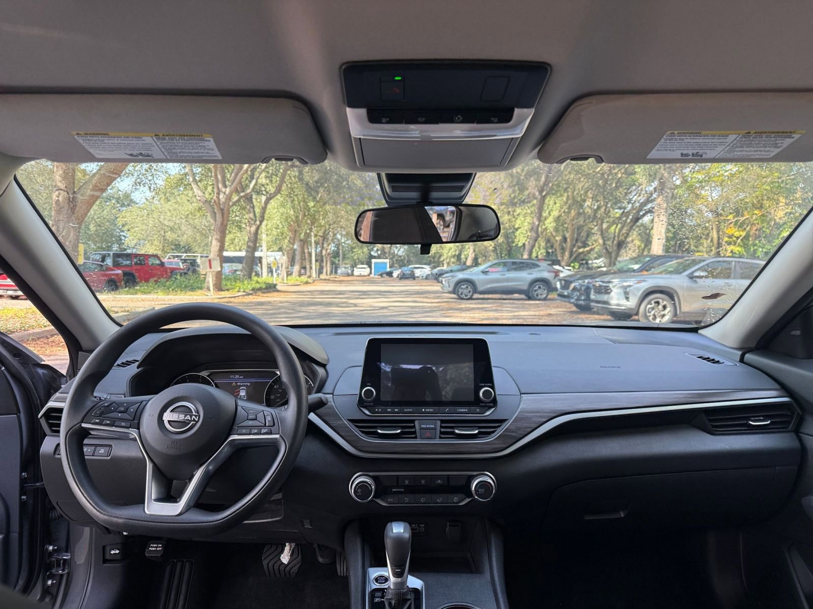 Thumbnail: 2025 Nissan Altima - 27