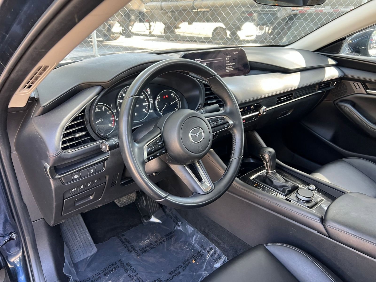 Thumbnail: 2025 Mazda Mazda3 - 28