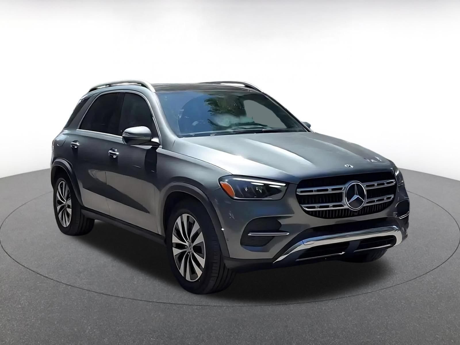 Thumbnail: 2026 Mercedes-Benz GLE - 3