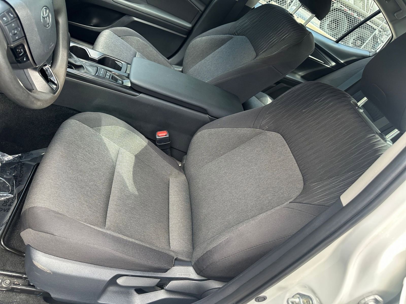 Thumbnail: 2025 Toyota Camry - 30