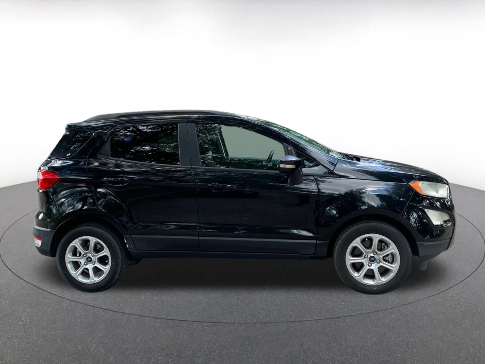 Thumbnail: 2019 Ford EcoSport - 8