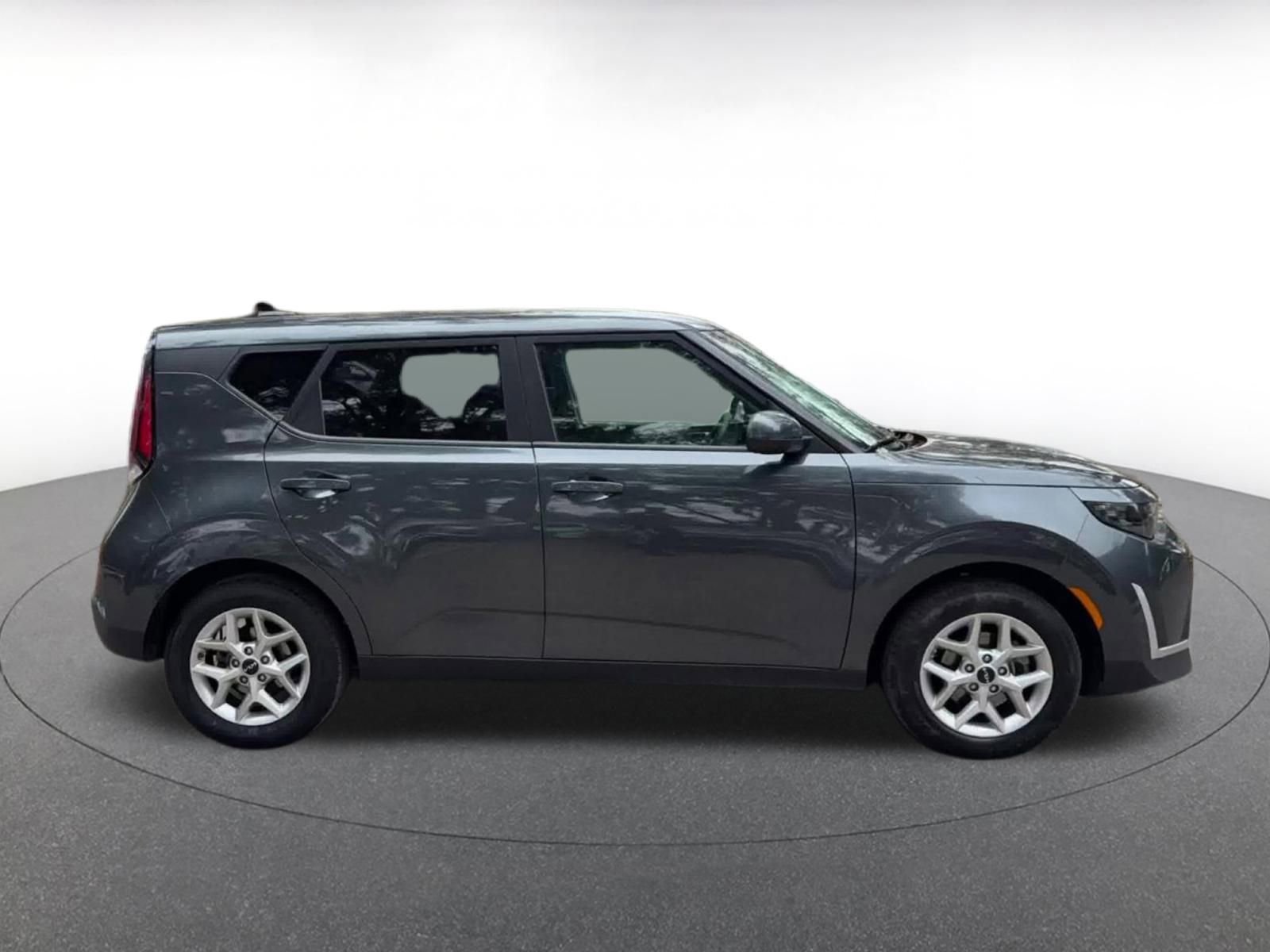 Thumbnail: 2025 Kia Soul - 16