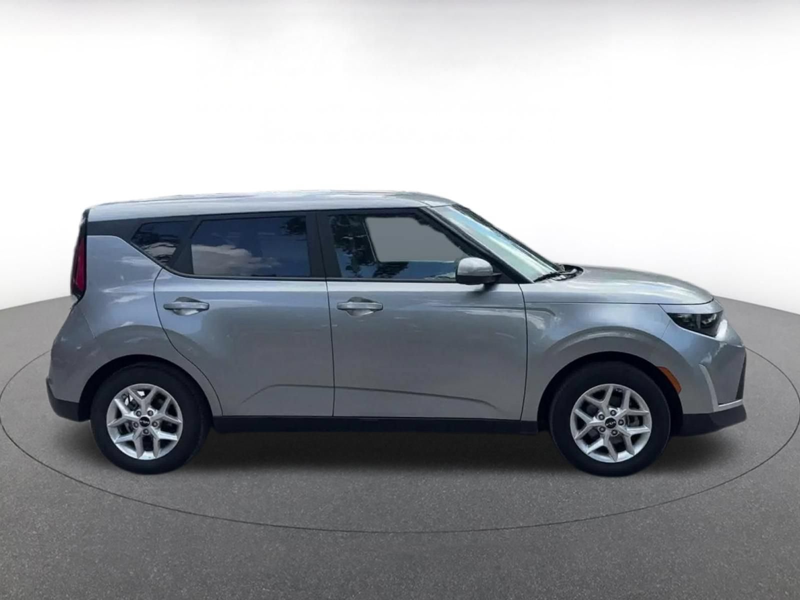 Thumbnail: 2025 Kia Soul - 16