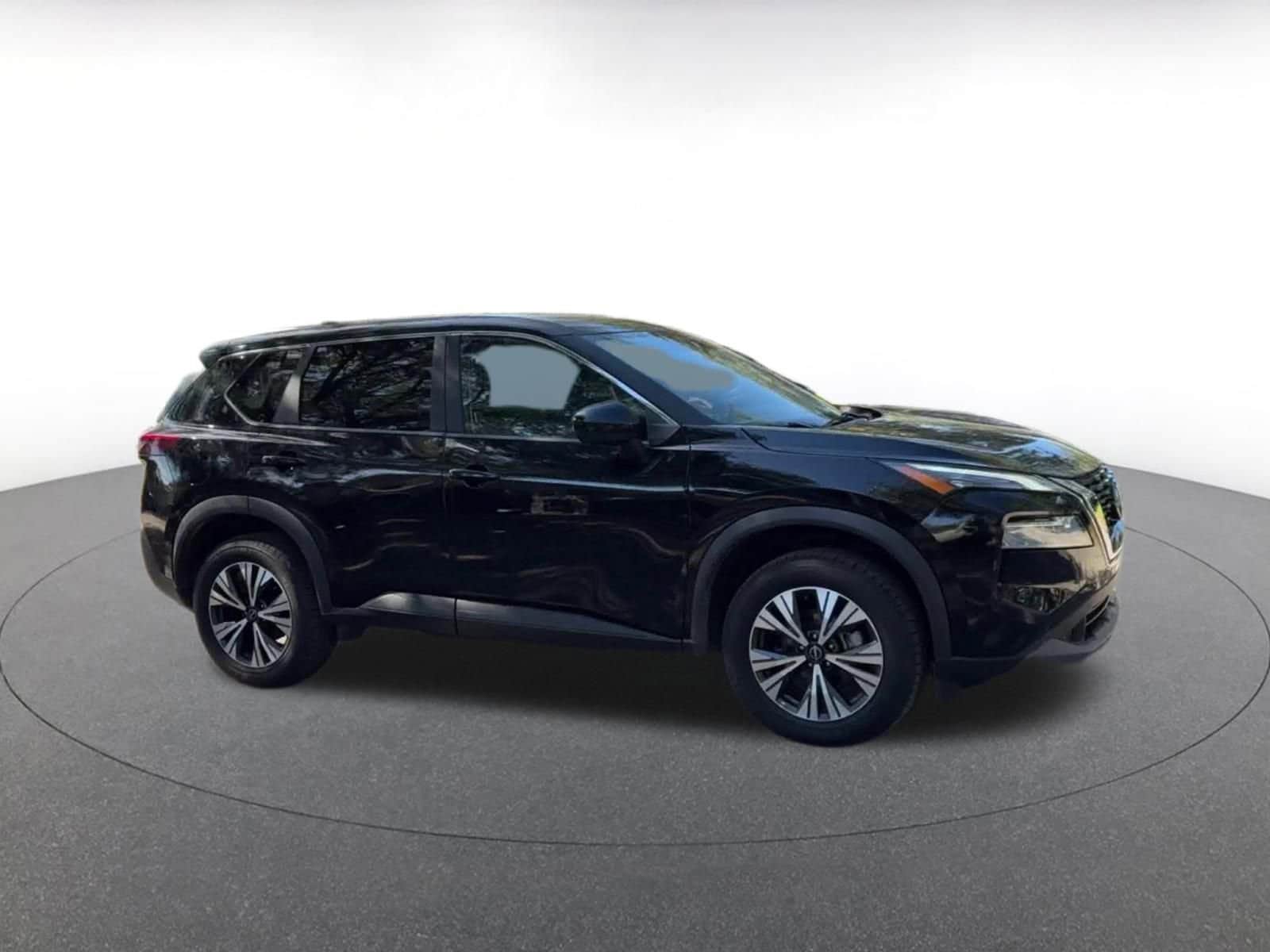 Thumbnail: 2023 Nissan Rogue - 2