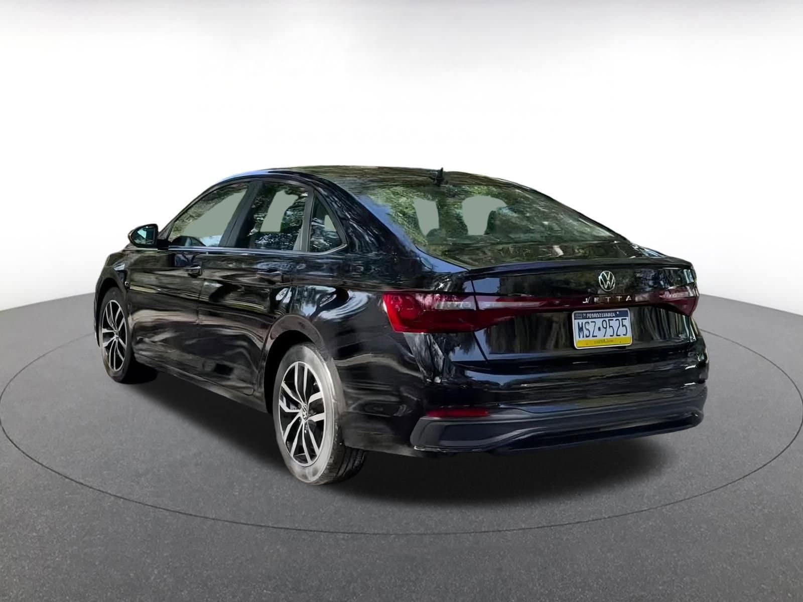 Thumbnail: 2025 Volkswagen Jetta - 11