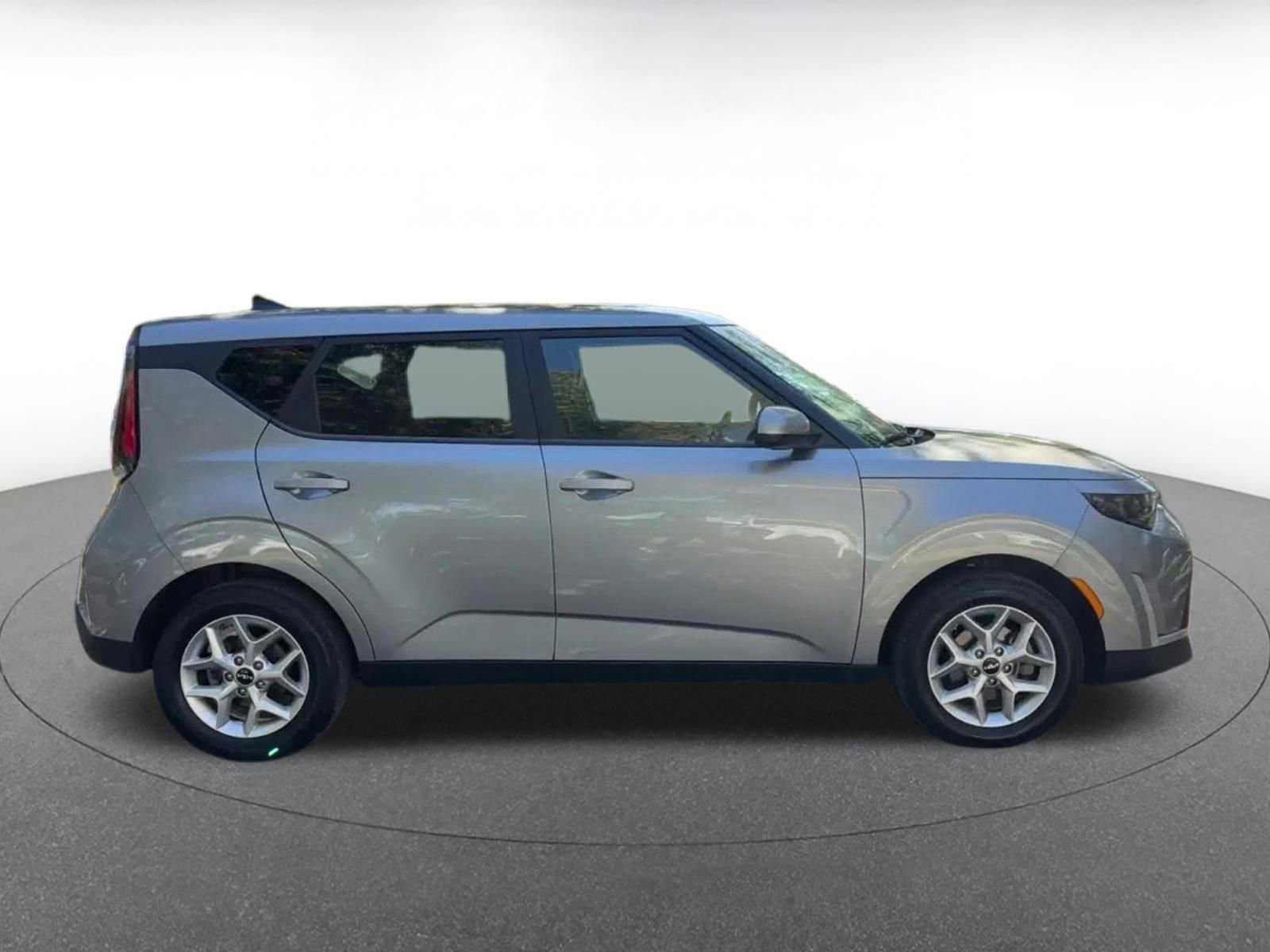 Thumbnail: 2025 Kia Soul - 16