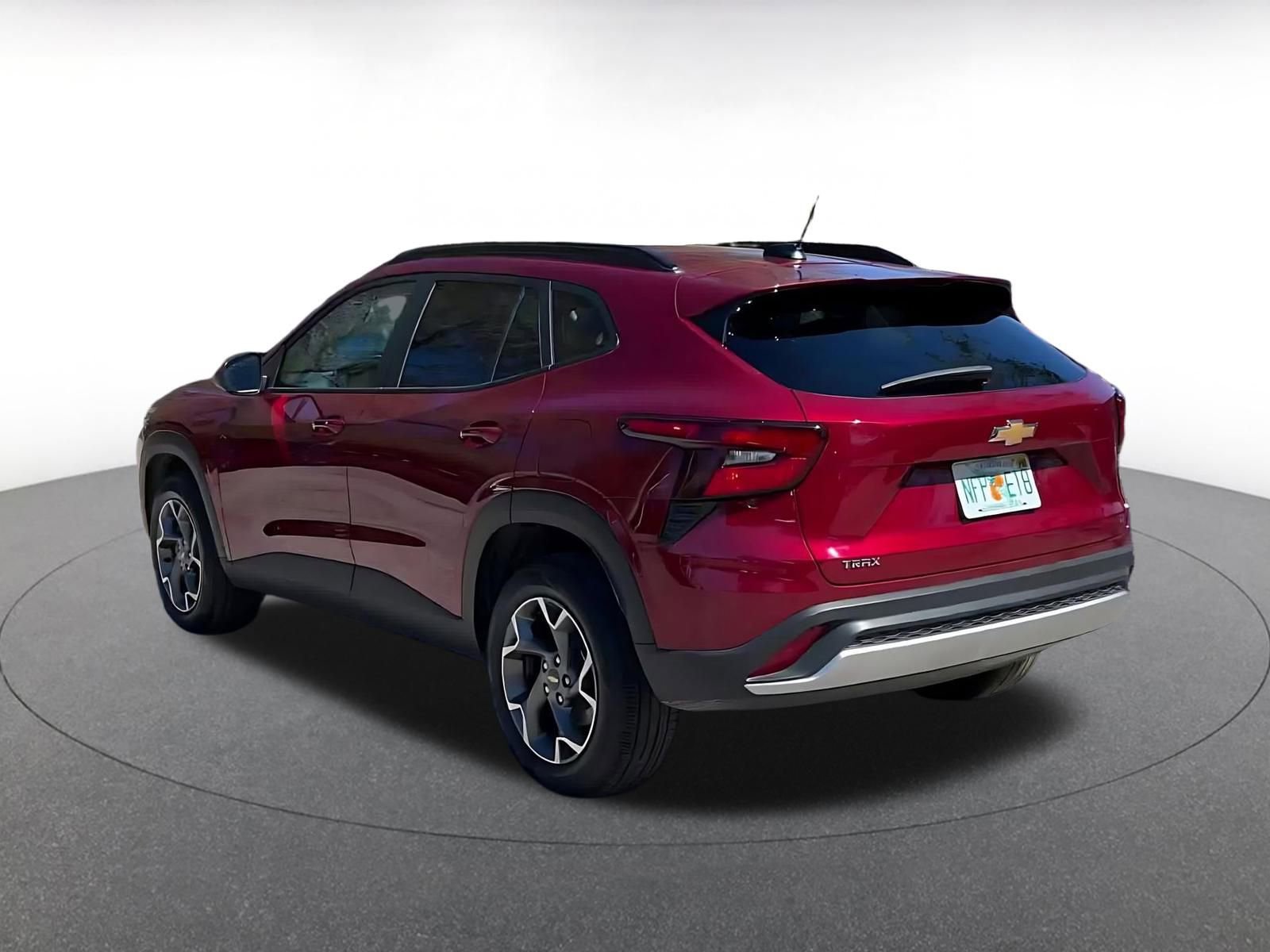 Thumbnail: 2025 Chevrolet Trax - 11