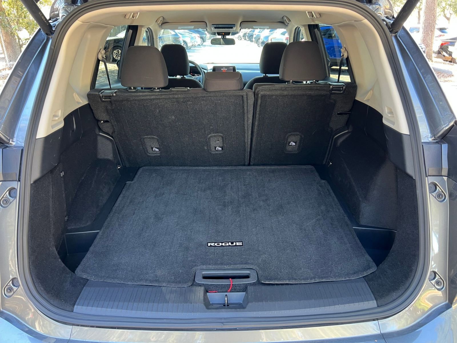 Thumbnail: 2025 Nissan Rogue - 28