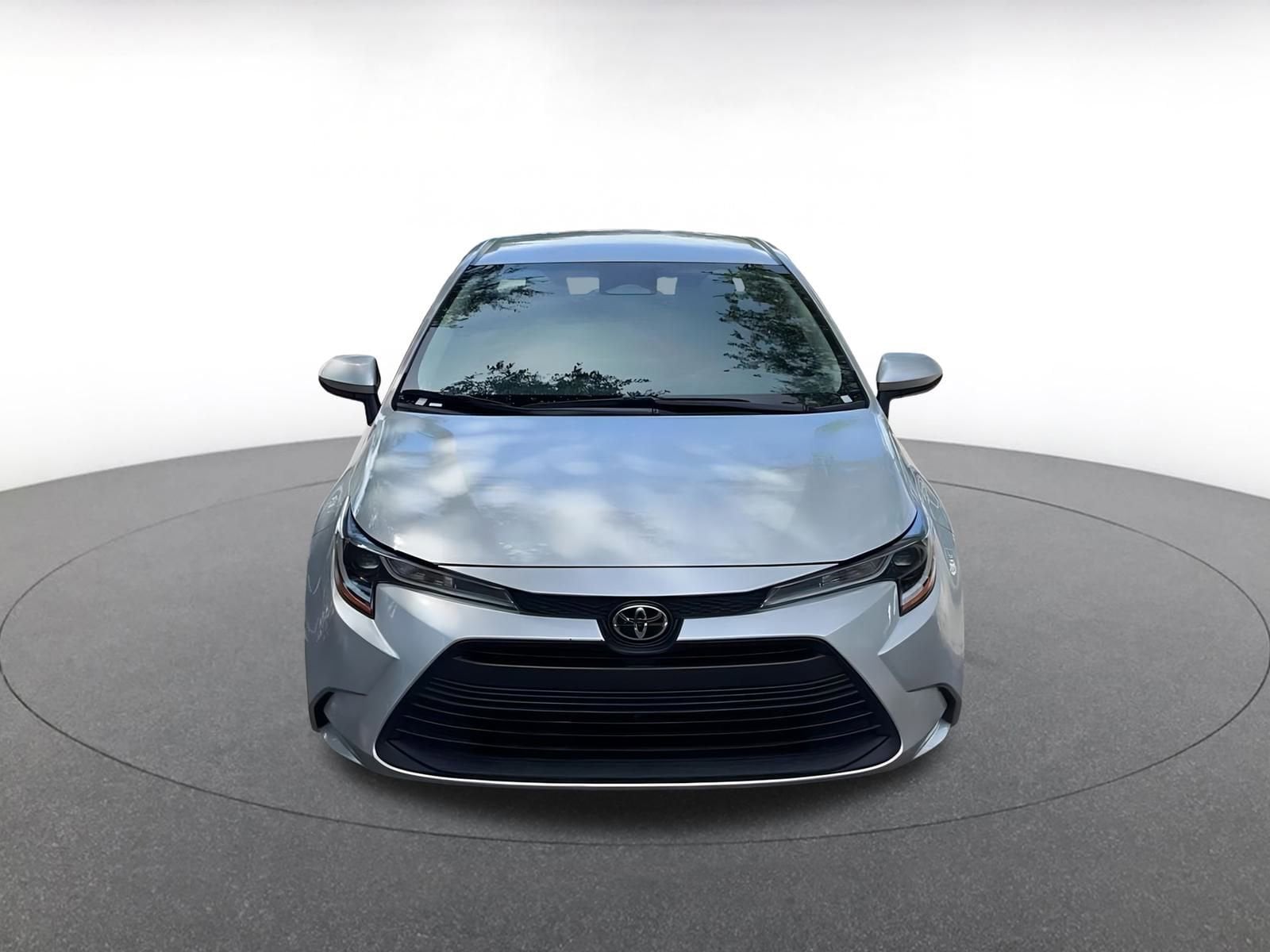 Thumbnail: 2024 Toyota Corolla - 4