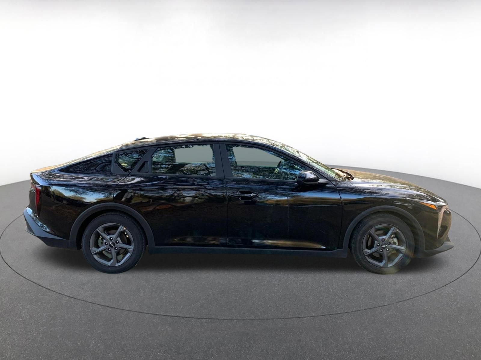 Thumbnail: 2025 Kia K4 - 8