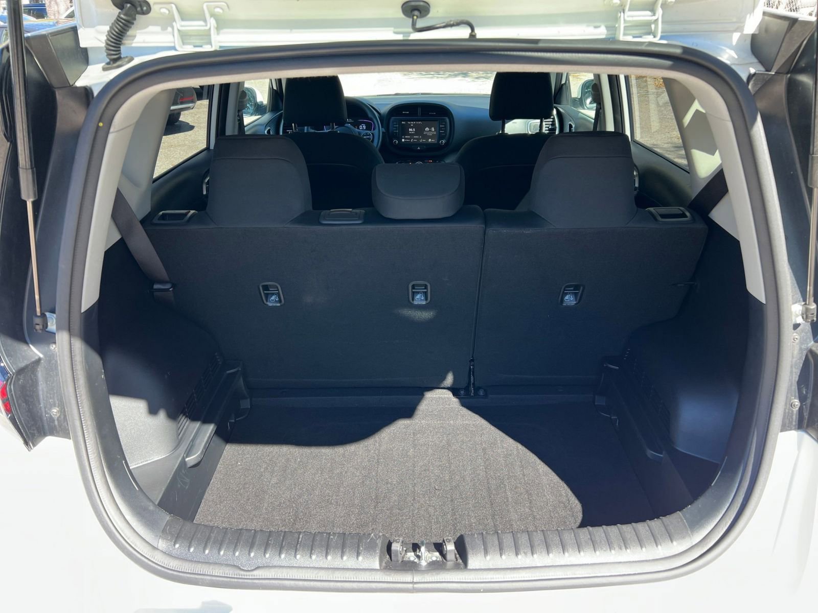 Thumbnail: 2025 Kia Soul - 25