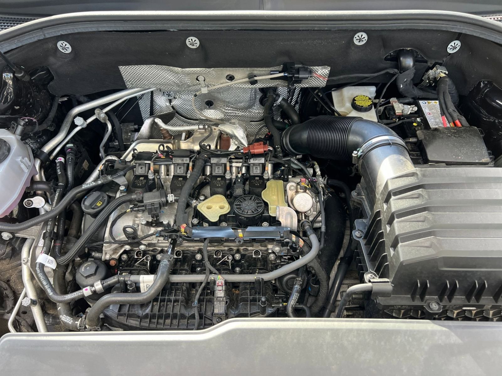 Thumbnail: 2025 Volkswagen Atlas - 25