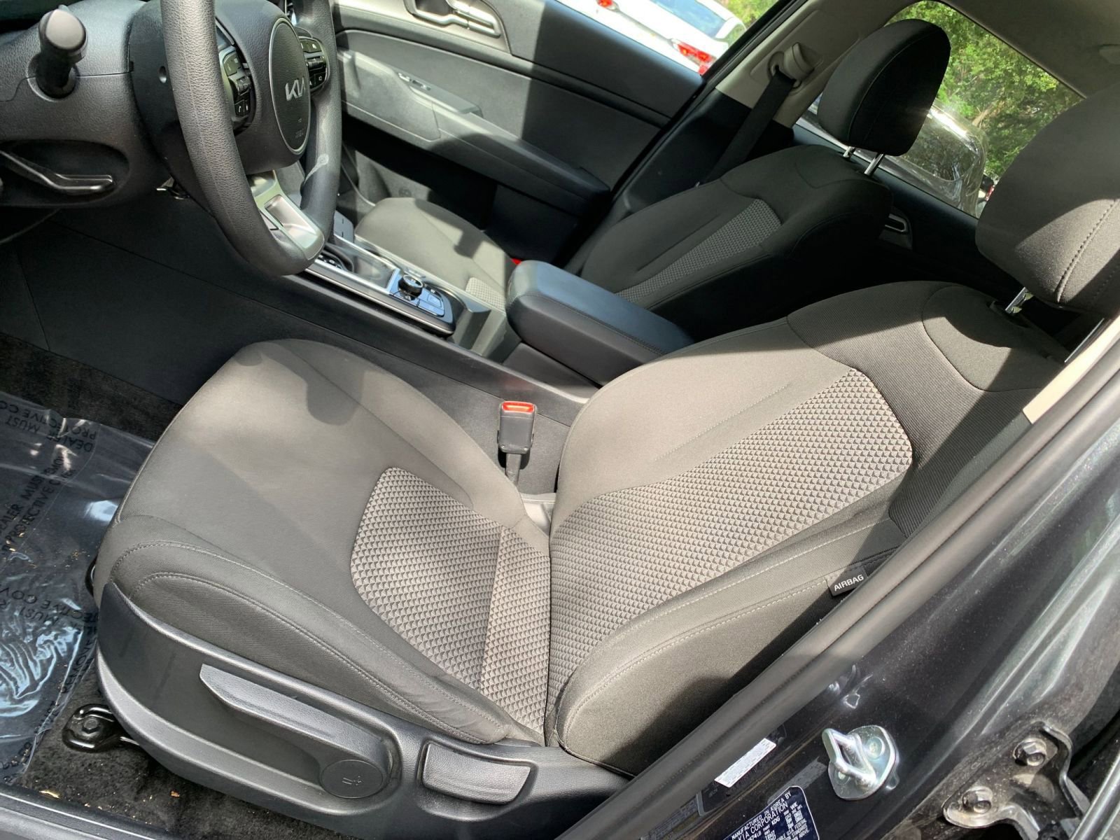 Thumbnail: 2025 Kia Sportage - 33