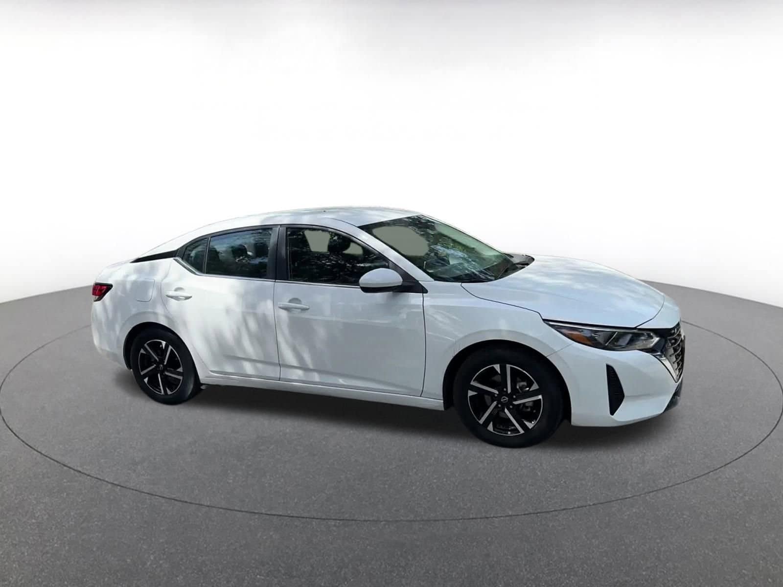 Thumbnail: 2024 Nissan Sentra - 2