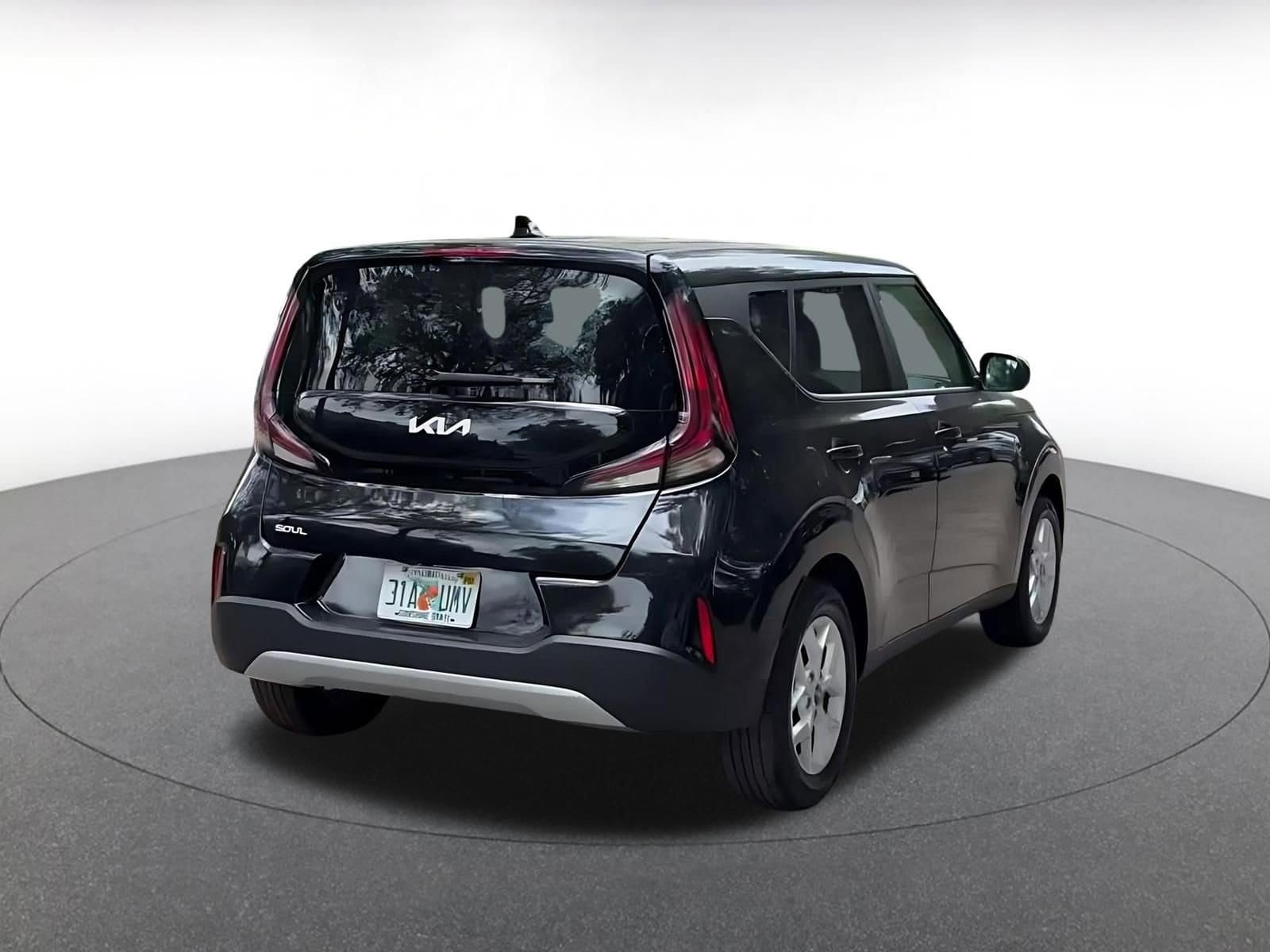 Thumbnail: 2025 Kia Soul - 15