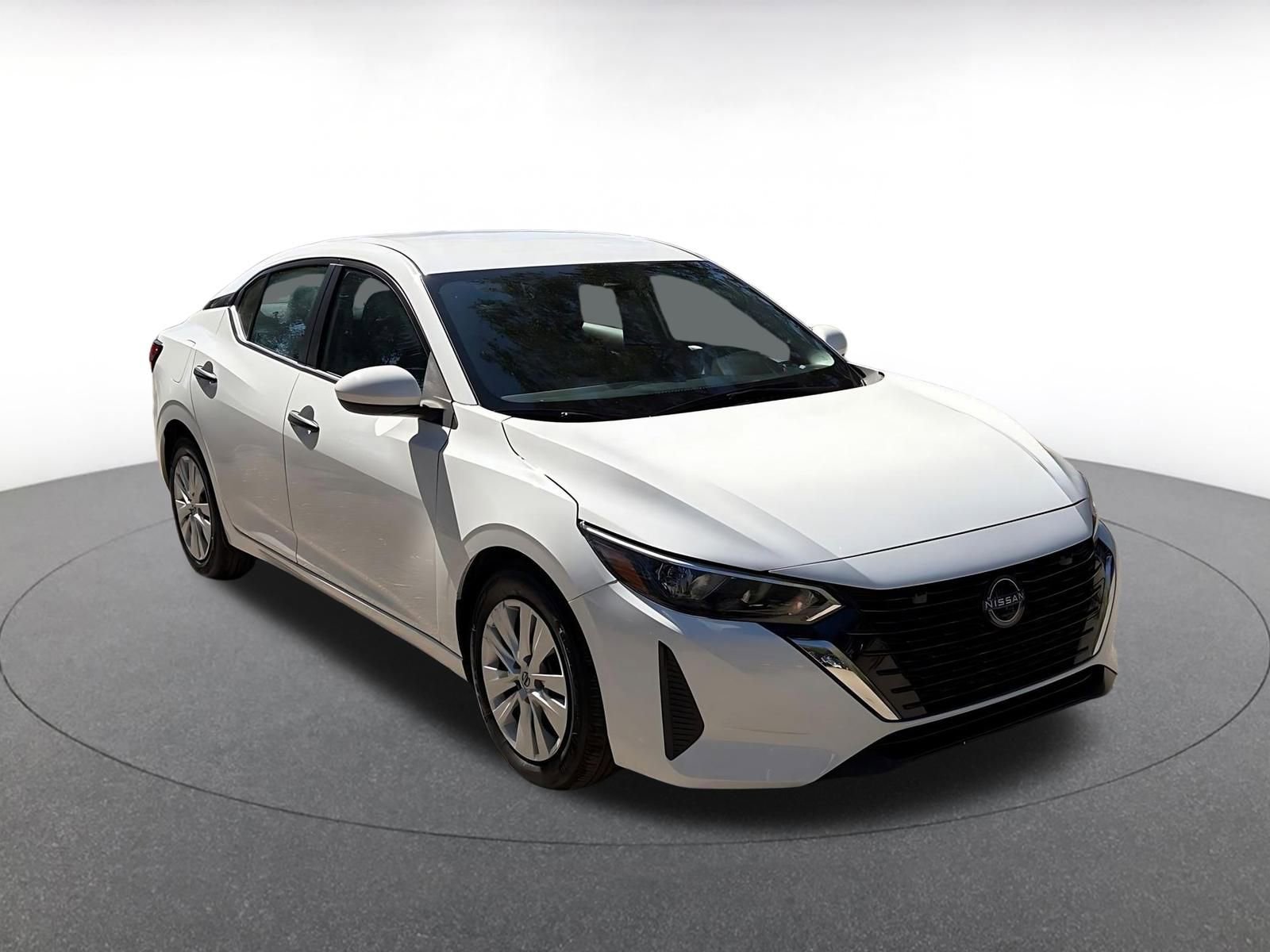 Thumbnail: 2025 Nissan Sentra - 1