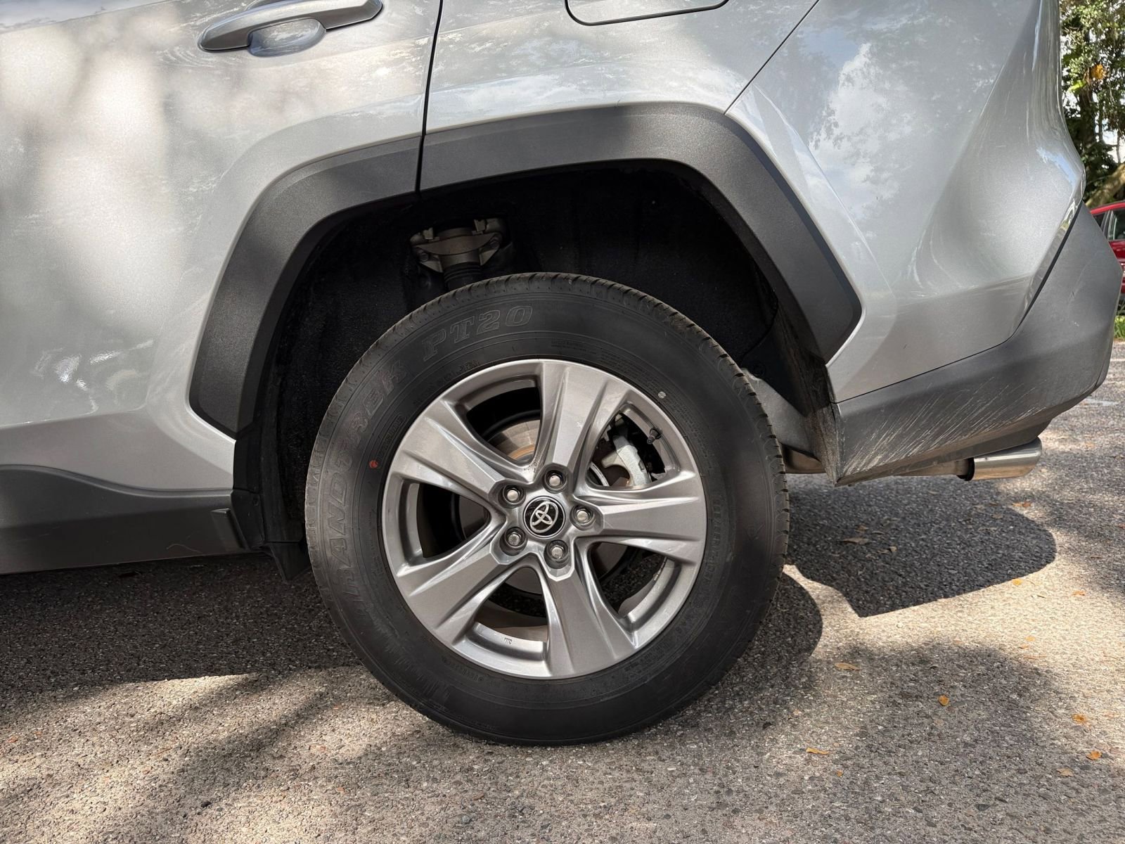 Thumbnail: 2025 Toyota RAV4 - 23