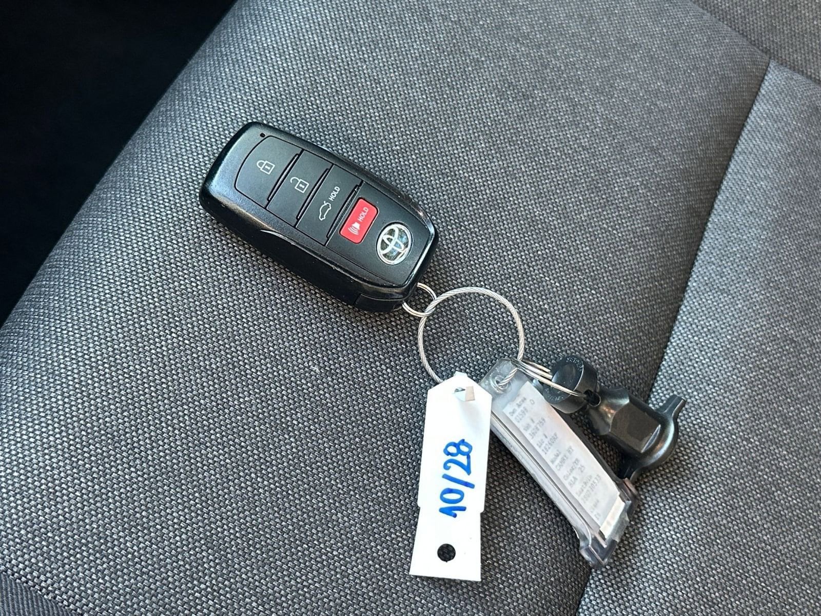 Thumbnail: 2025 Toyota Camry - 18