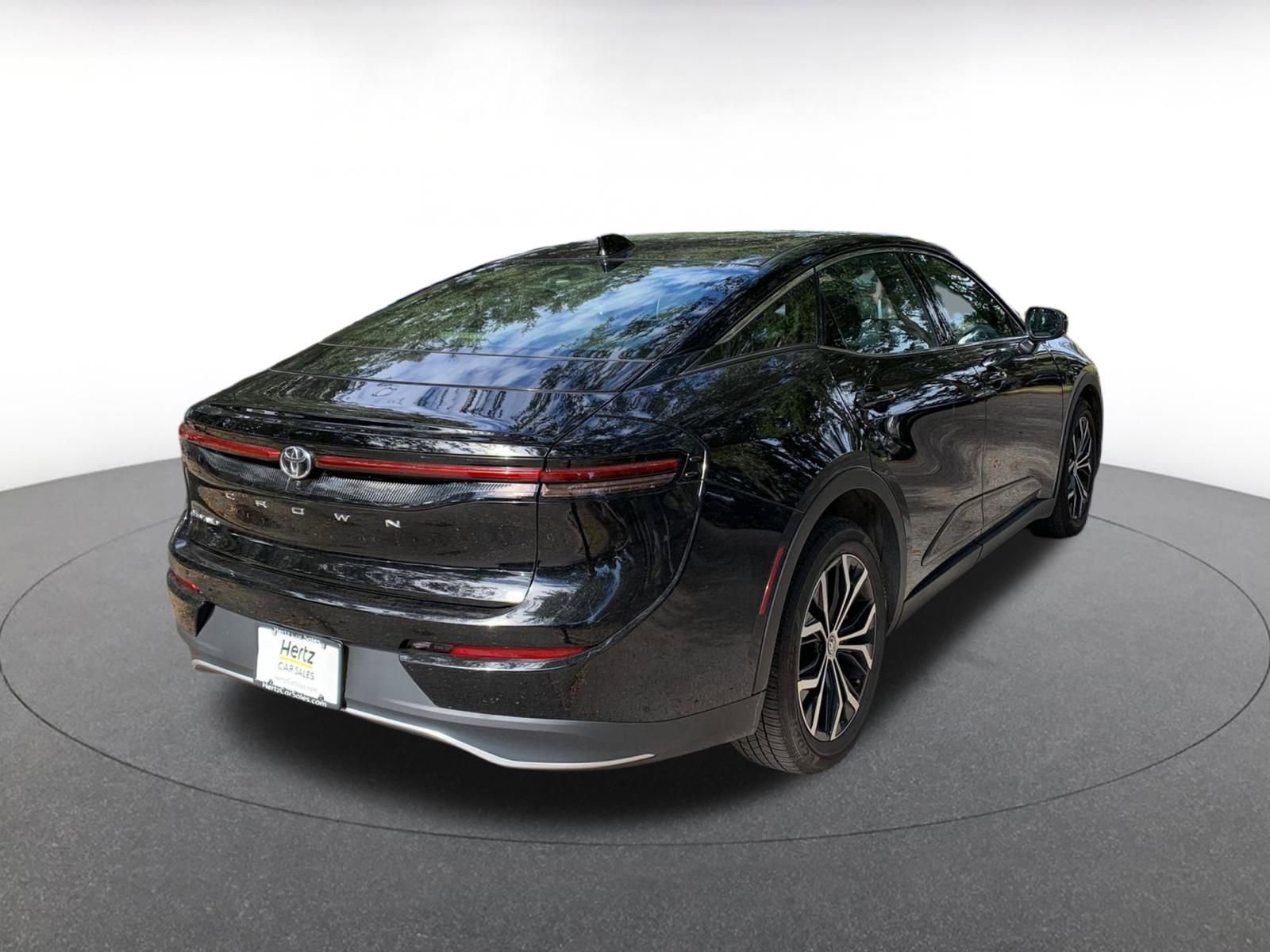 Thumbnail: 2025 Toyota Crown - 7