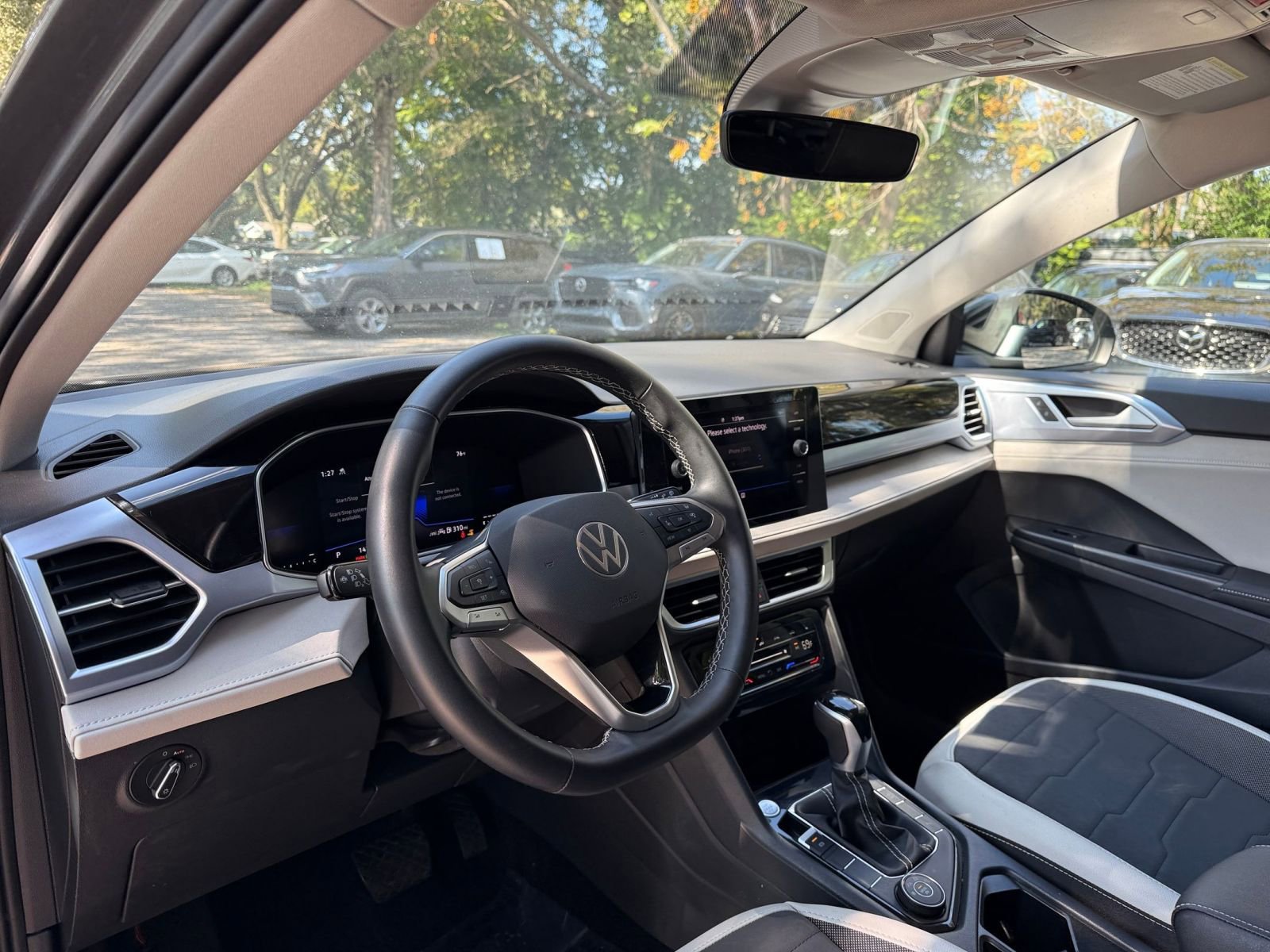 Thumbnail: 2025 Volkswagen Taos - 28