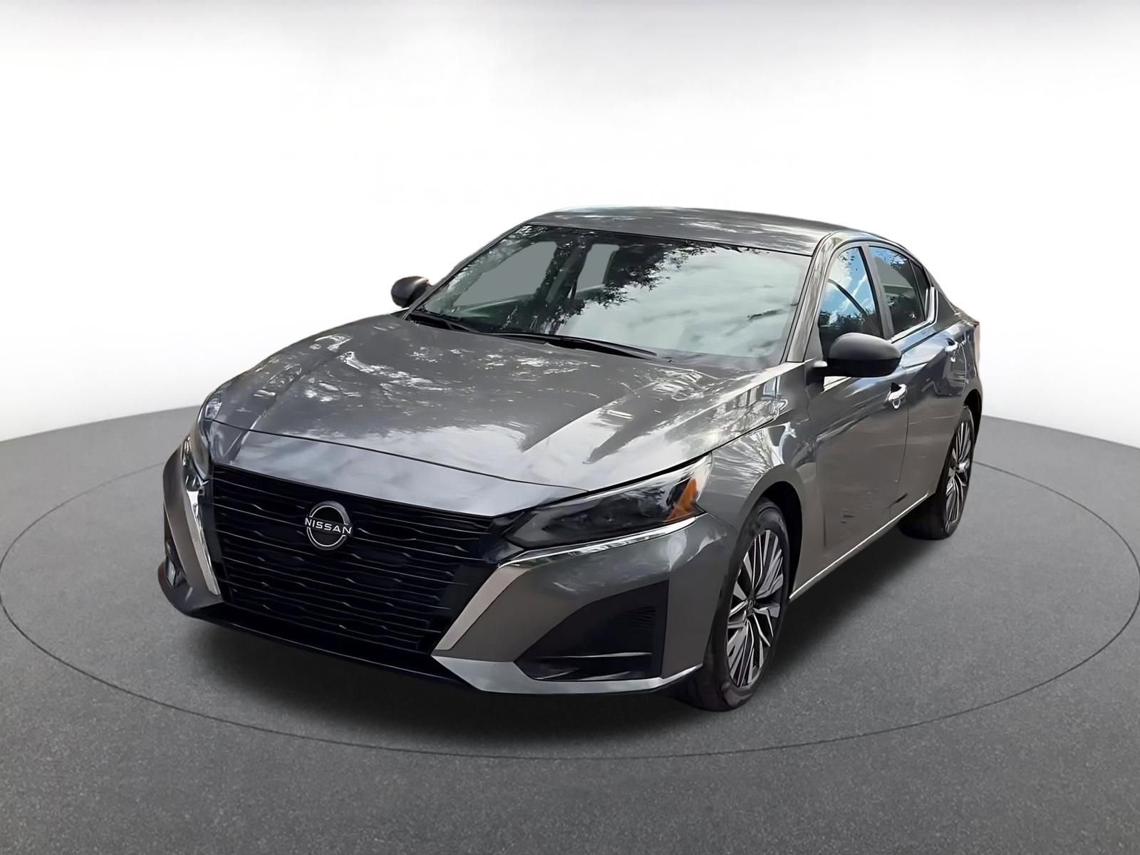 Thumbnail: 2025 Nissan Altima - 7