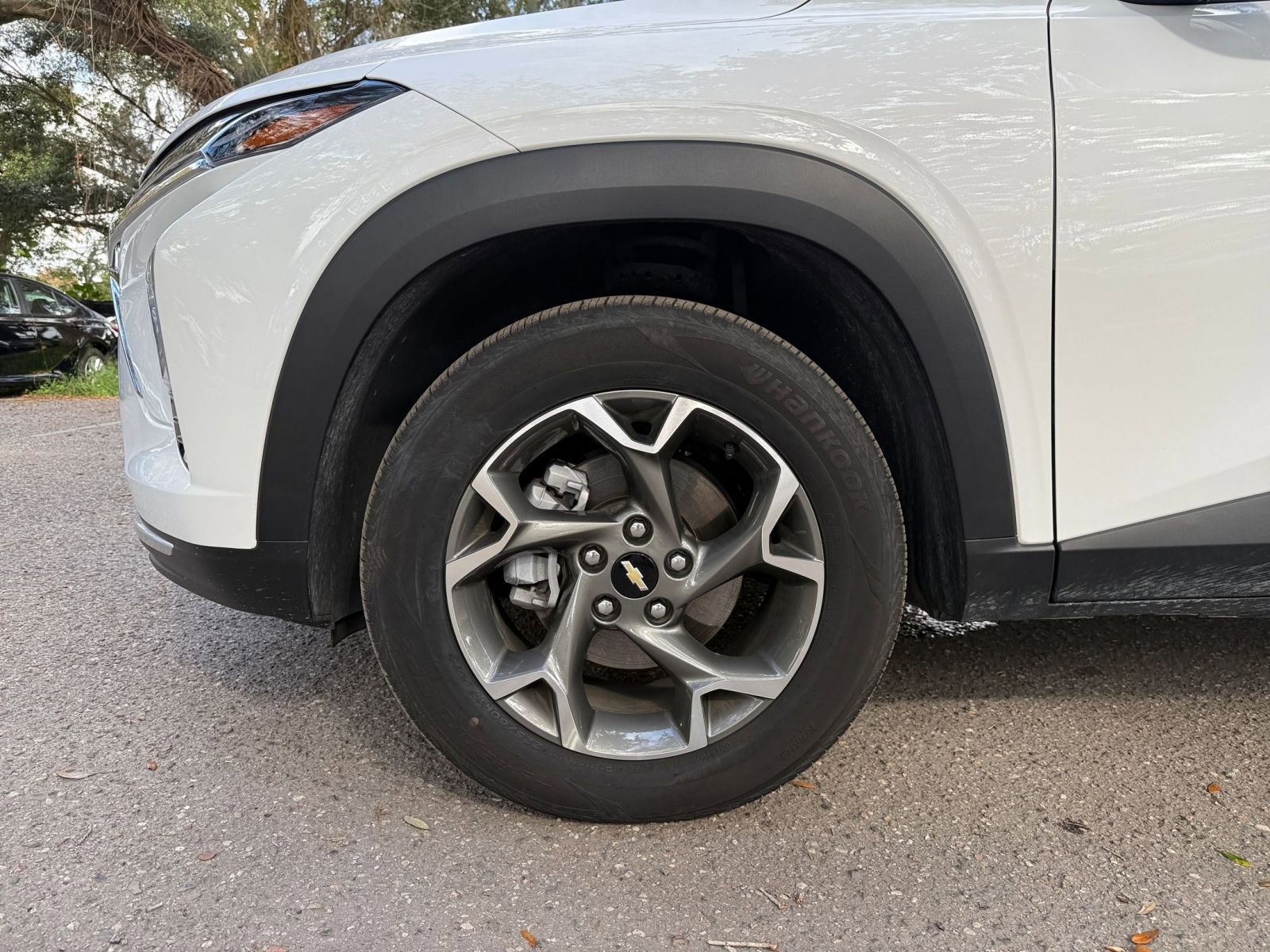 Thumbnail: 2025 Chevrolet Trax - 23