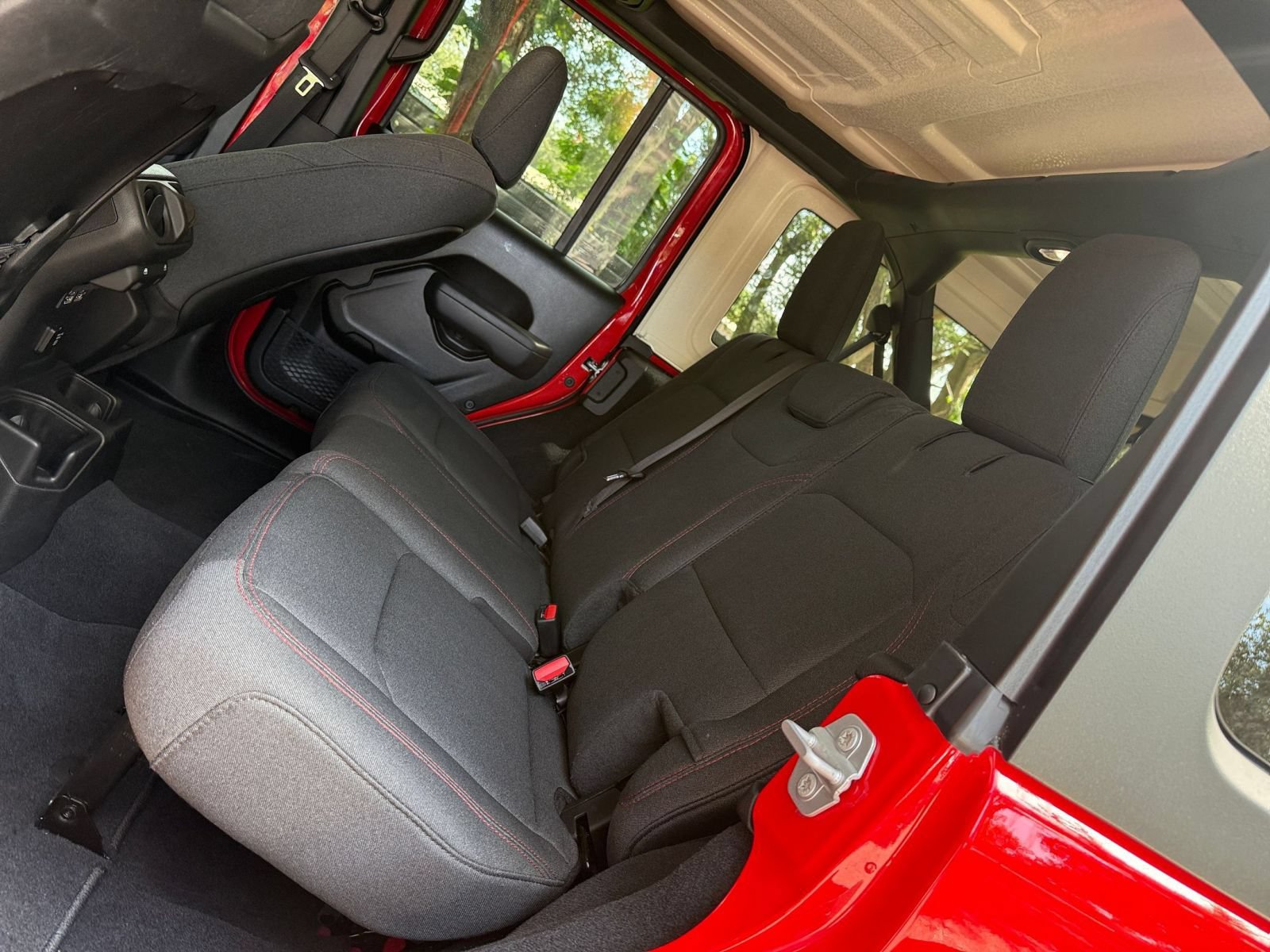 Thumbnail: 2026 Jeep Wrangler - 30