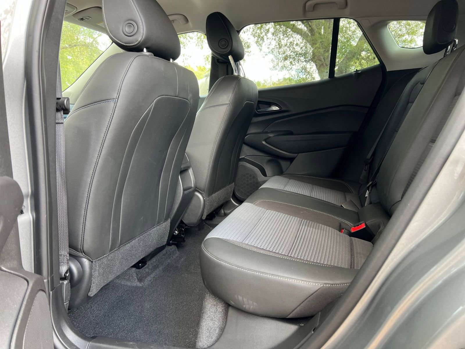 Thumbnail: 2025 Chevrolet Trax - 22