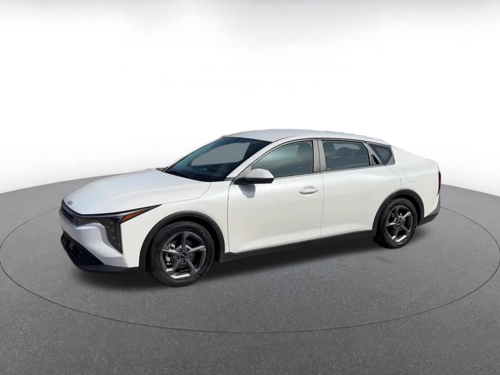 Thumbnail: 2025 Kia K4 - 6