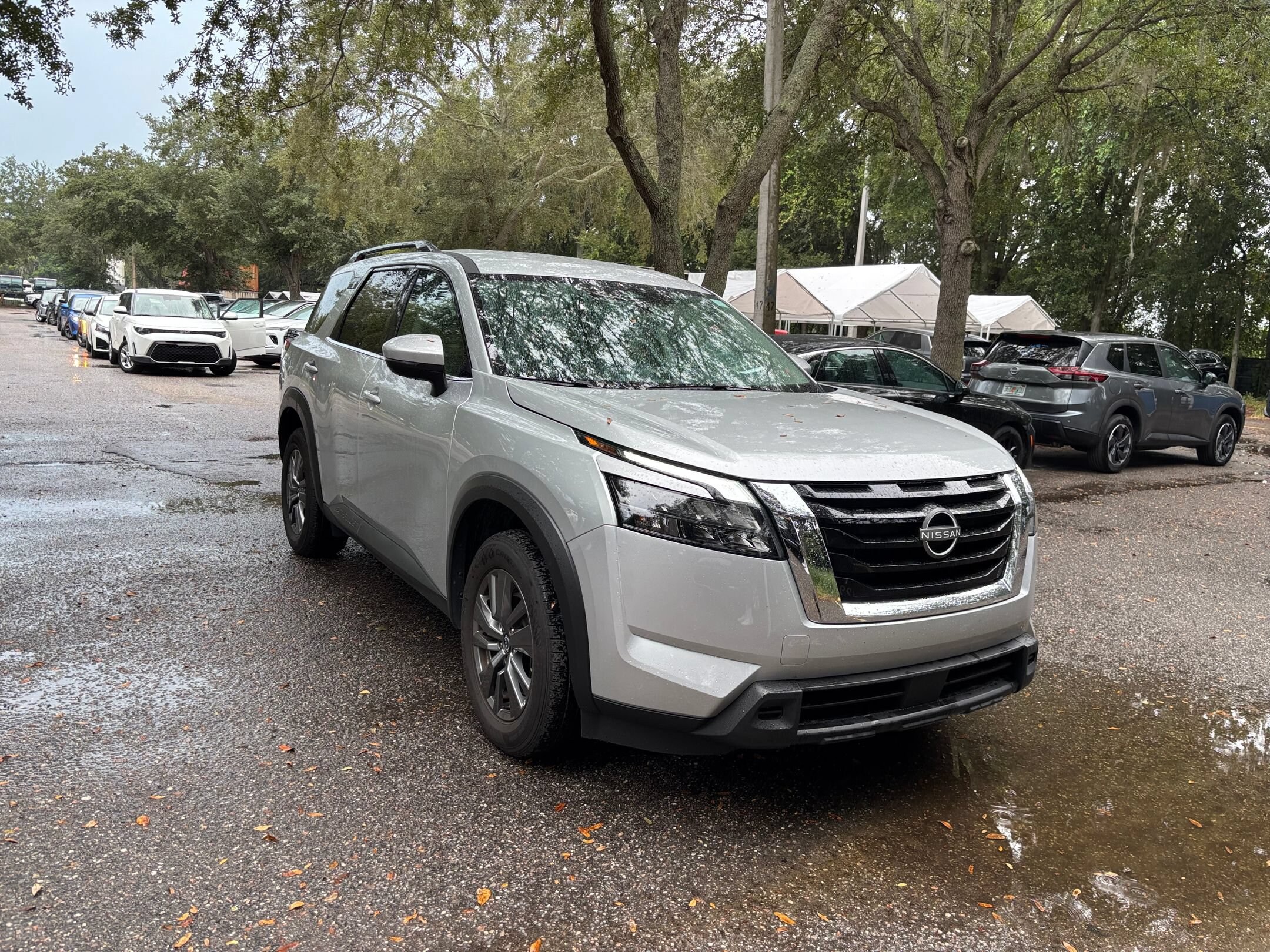 Thumbnail: 2025 Nissan Pathfinder - 12