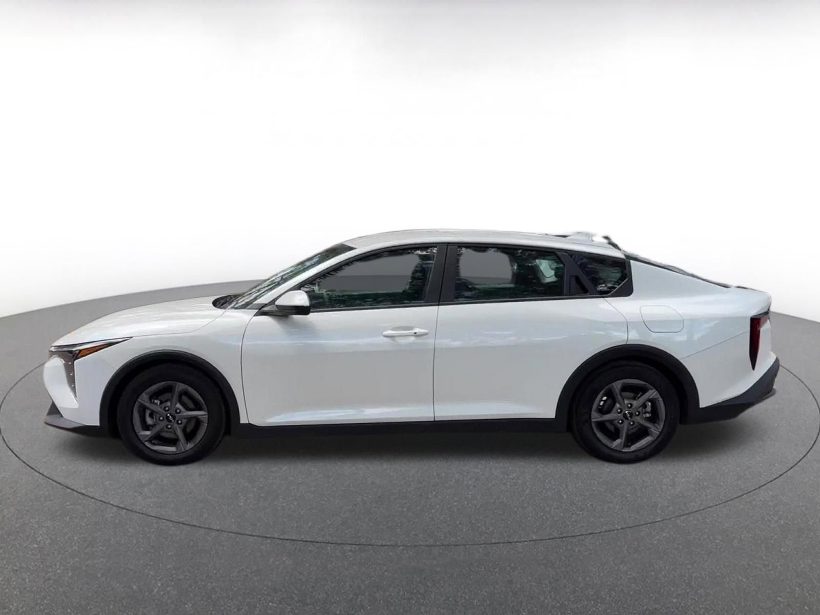 Thumbnail: 2025 Kia K4 - 9